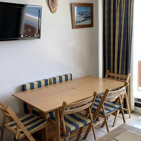 Ensoleillé Pour 5 Pers, Balcon Sud, Proche Remontées Et Commerces, Animaux Acceptés - Fr-1-405-94